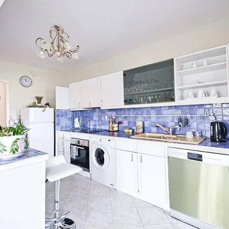 Luckey Homes - Rue Floralia * Marsylia